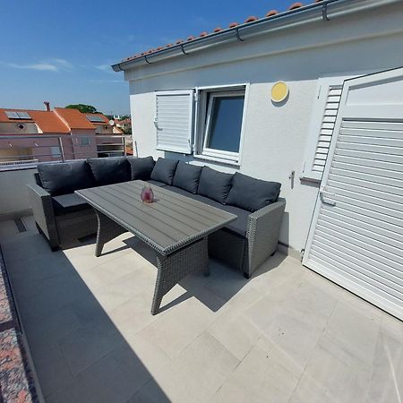 Apartman Nella Biograd Na Moru Exteriör bild