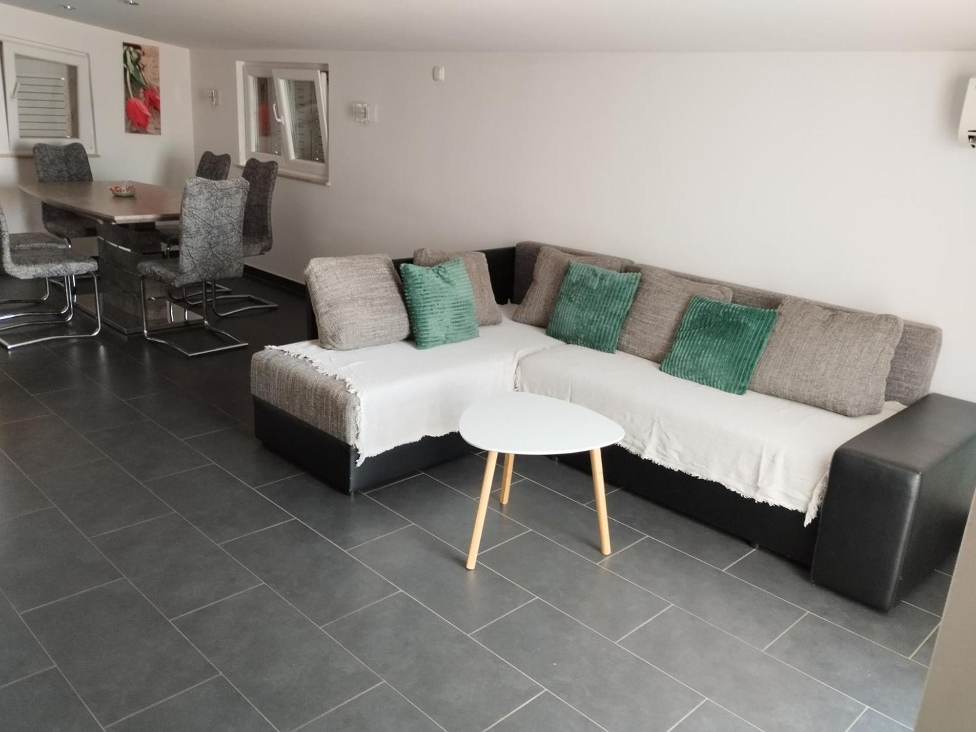 Apartman Nella Biograd Na Moru Exteriör bild